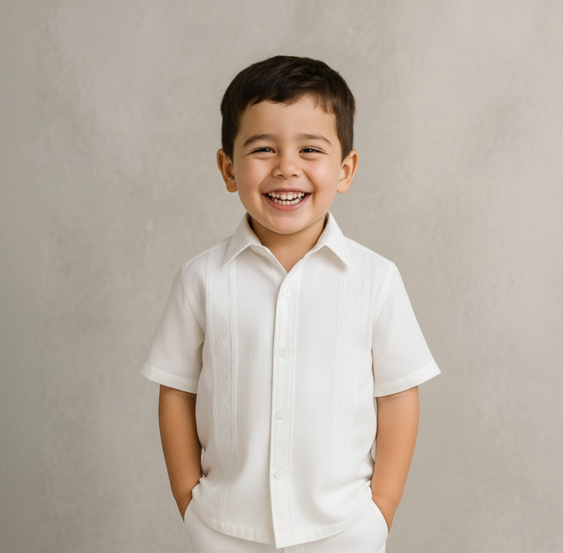 Guayabera Niño blanco camisero mc