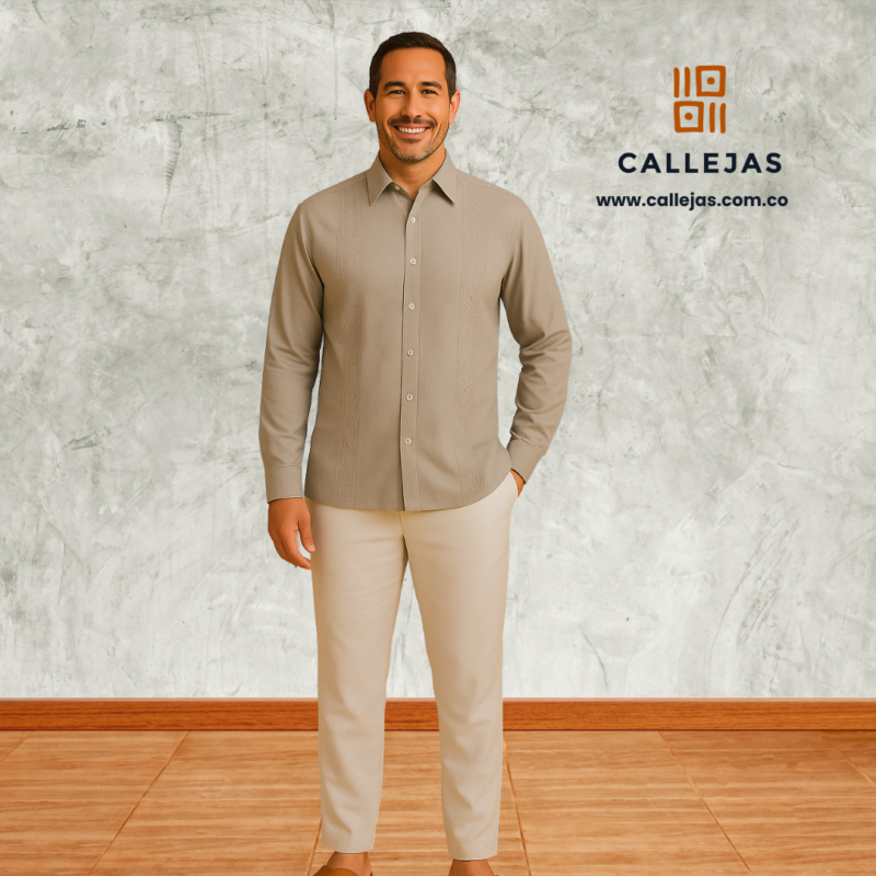 Conjunto gris y pantalón blanco camisero ml